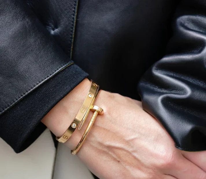 Cartier Nail and love bangle Set