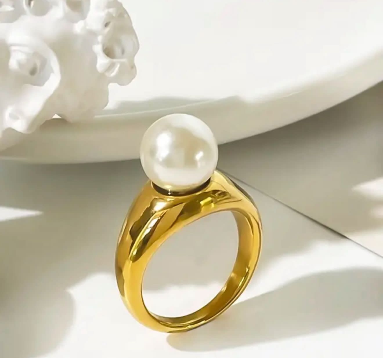 Aurora Pearl Dome Ring