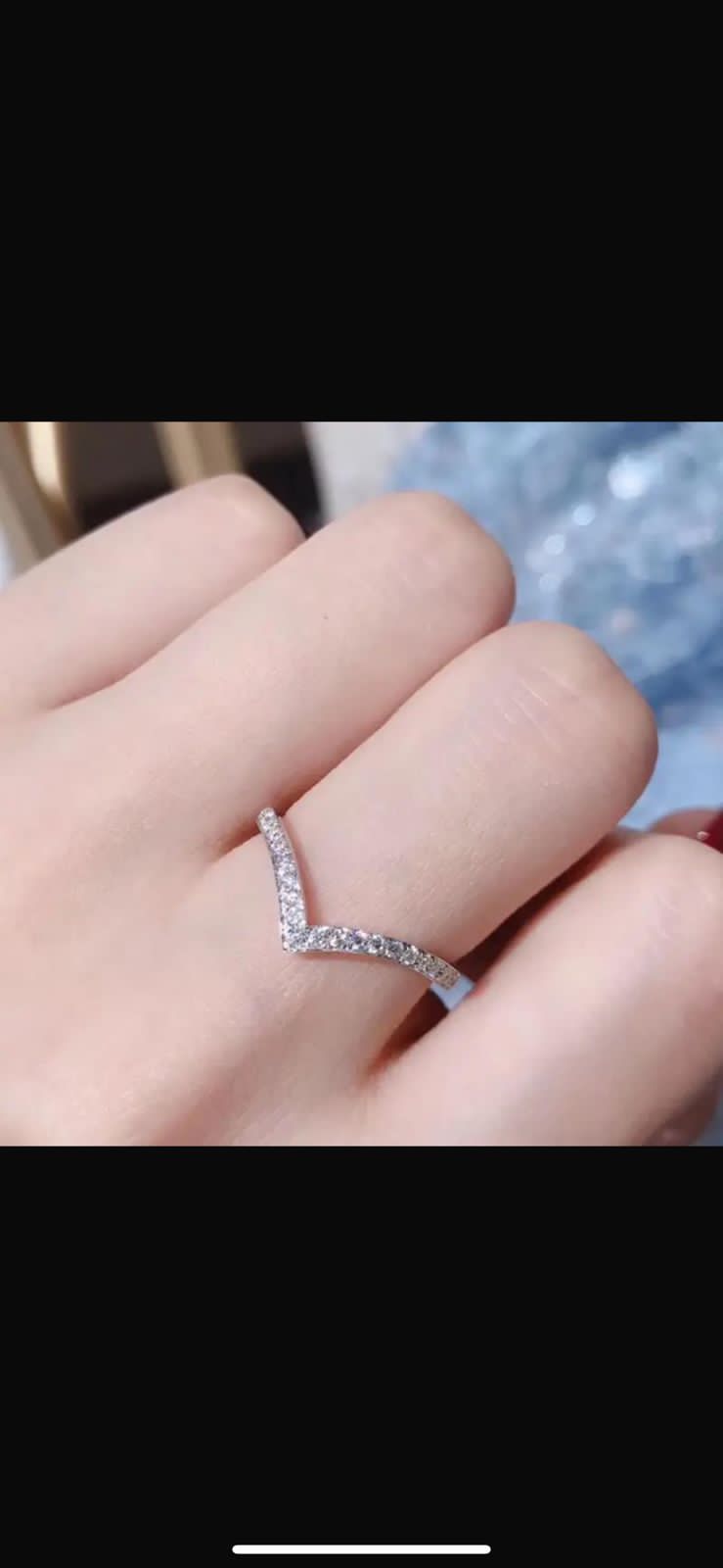 Elegant V-Shaped Silver Ring