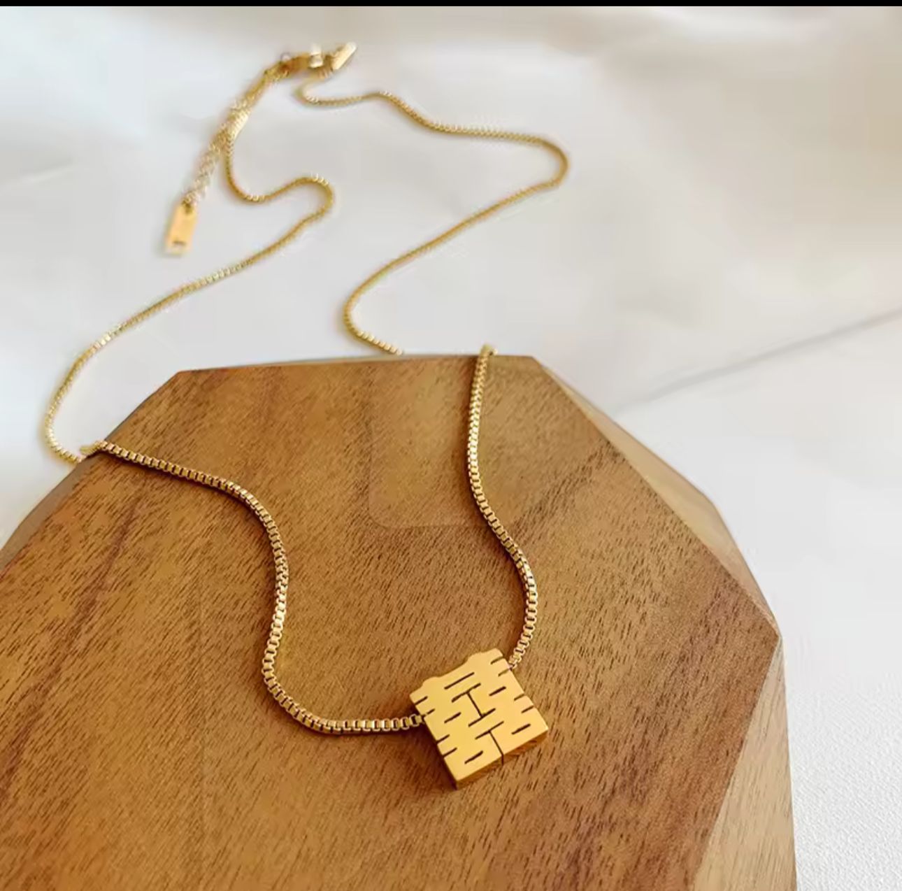 Elegant Gold-Plated Chinese Blessing Pendant Necklace