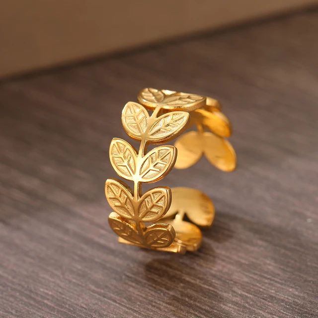 Golden Leaf Adjustable Ring