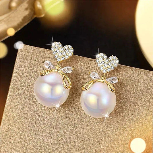 Luna Love Pearl Heart Earrings