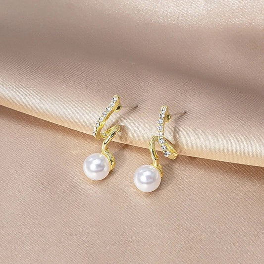 Elegant Gold-Plated Pearl & Crystal Drop Earrings