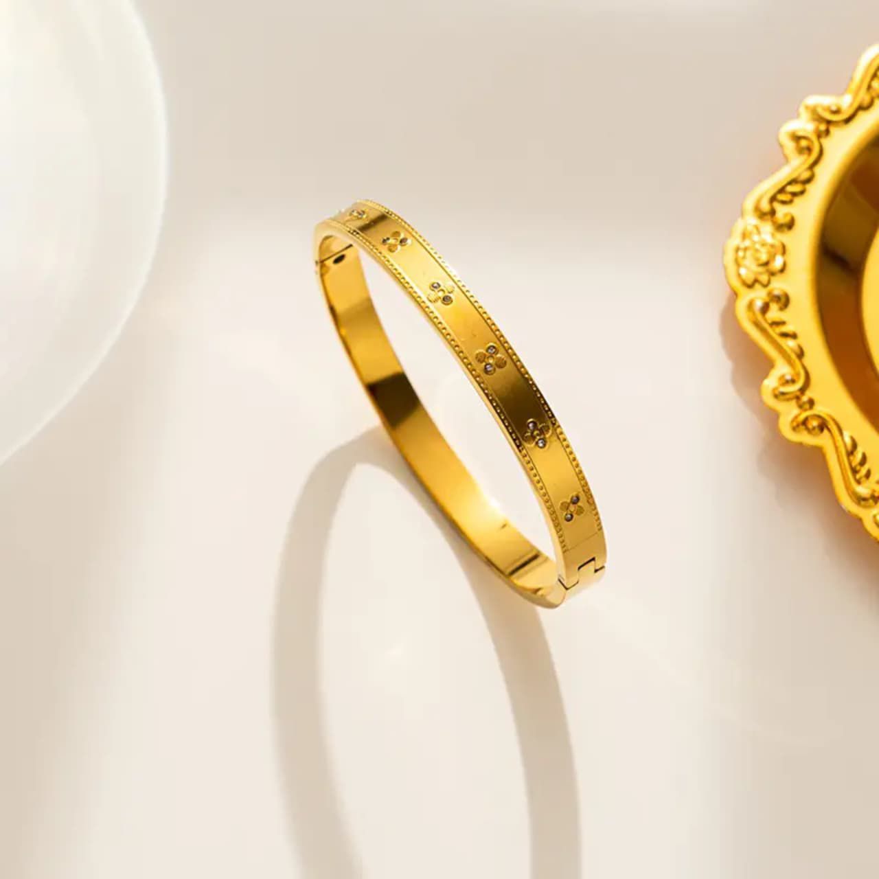 Regalia Glow Gold Bangle & Ring Set