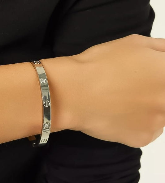 Eterna Luxe Screw Bangle